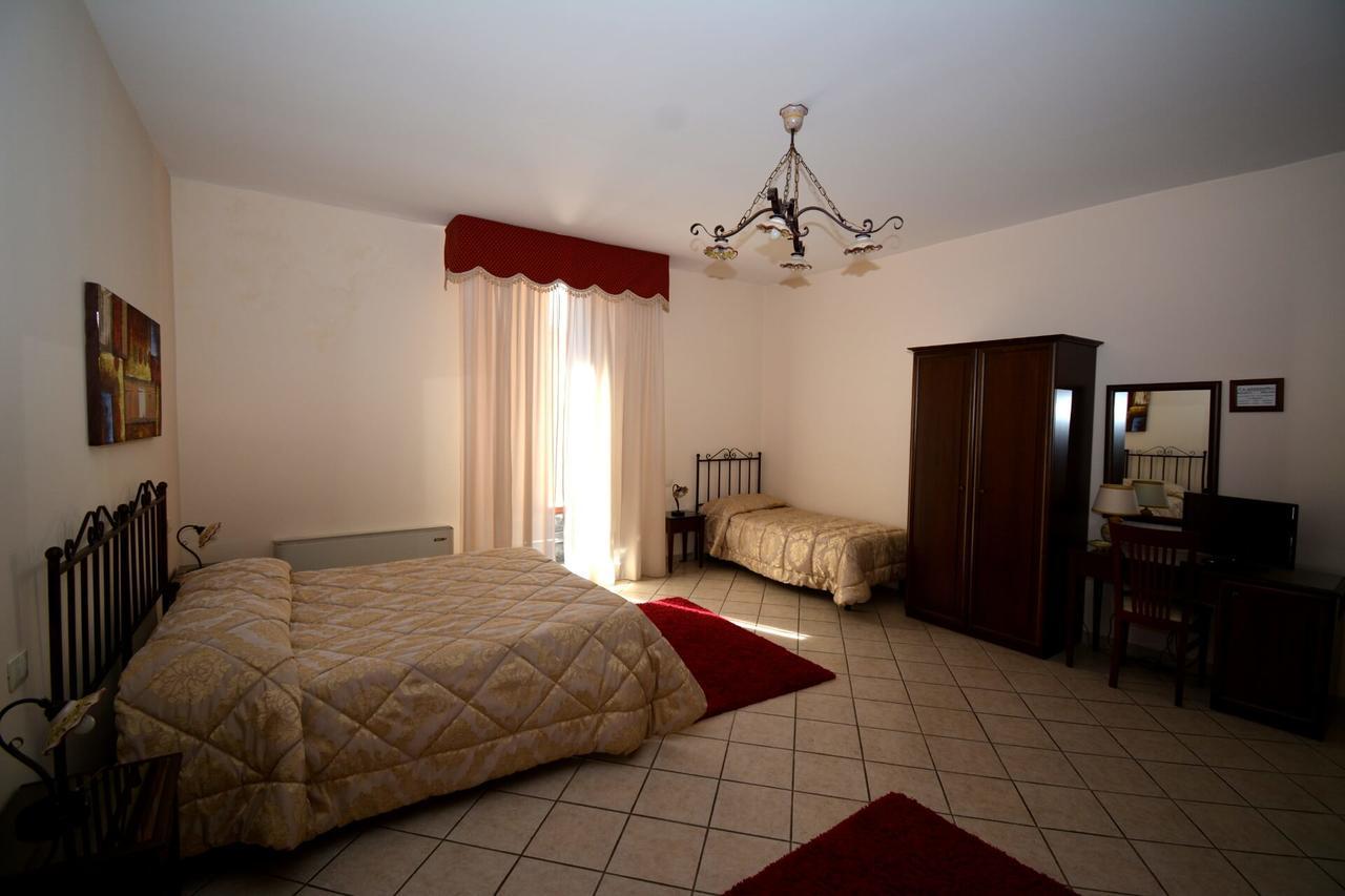 Affittacamere La Piazzetta Caltagirone Kültér fotó